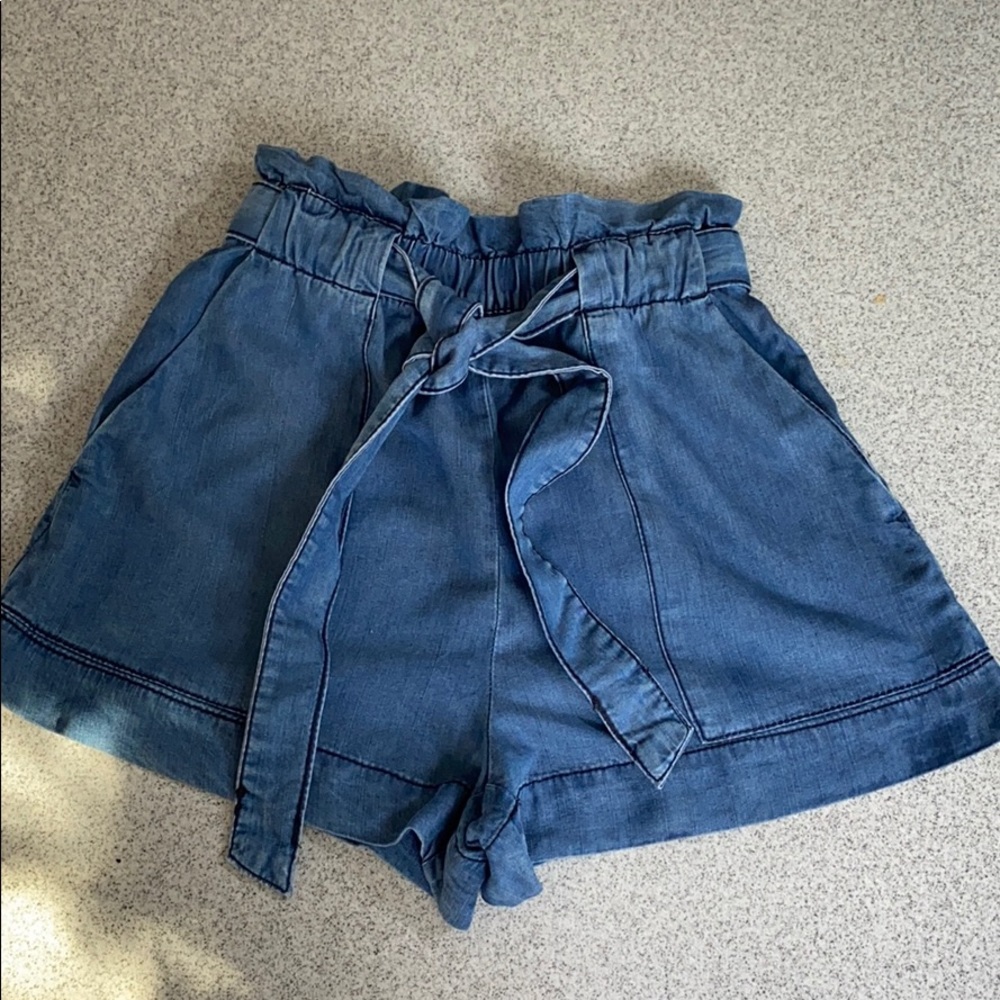 High waisted denim paper bag shorts